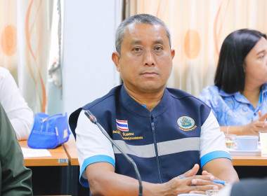 การประชุมคณะอนุกรรมการส่งเสริมและพัฒนาอาชีพตามนโยบายที่ดินแห่งชาติ (คทช.) สำนักงานสหกรณ์จังหวัดนครศรีธรรมราช ครั้งที่ 1/2568 โดยมีหัวหน้าส่วนราชการ และหน่วยงานเอกชนที่เกี่ยวข้อง พร้อมด้วย นายศิวกร ศรีภักดี สหกรณ์จังหวัดนครศรีธรรมราช คณะทำงานและเลขานุการ ... พารามิเตอร์รูปภาพ 23